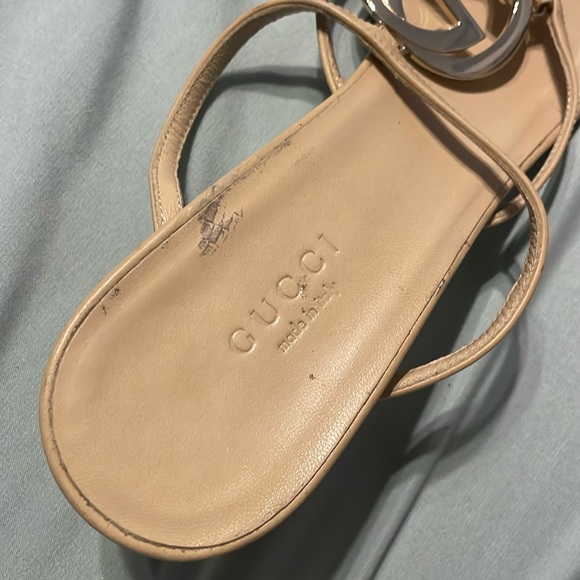Gucci Women’s Leather Sandal, Gold Inverted G Hardware, Tan - size 38 - Picture 7 of 11
